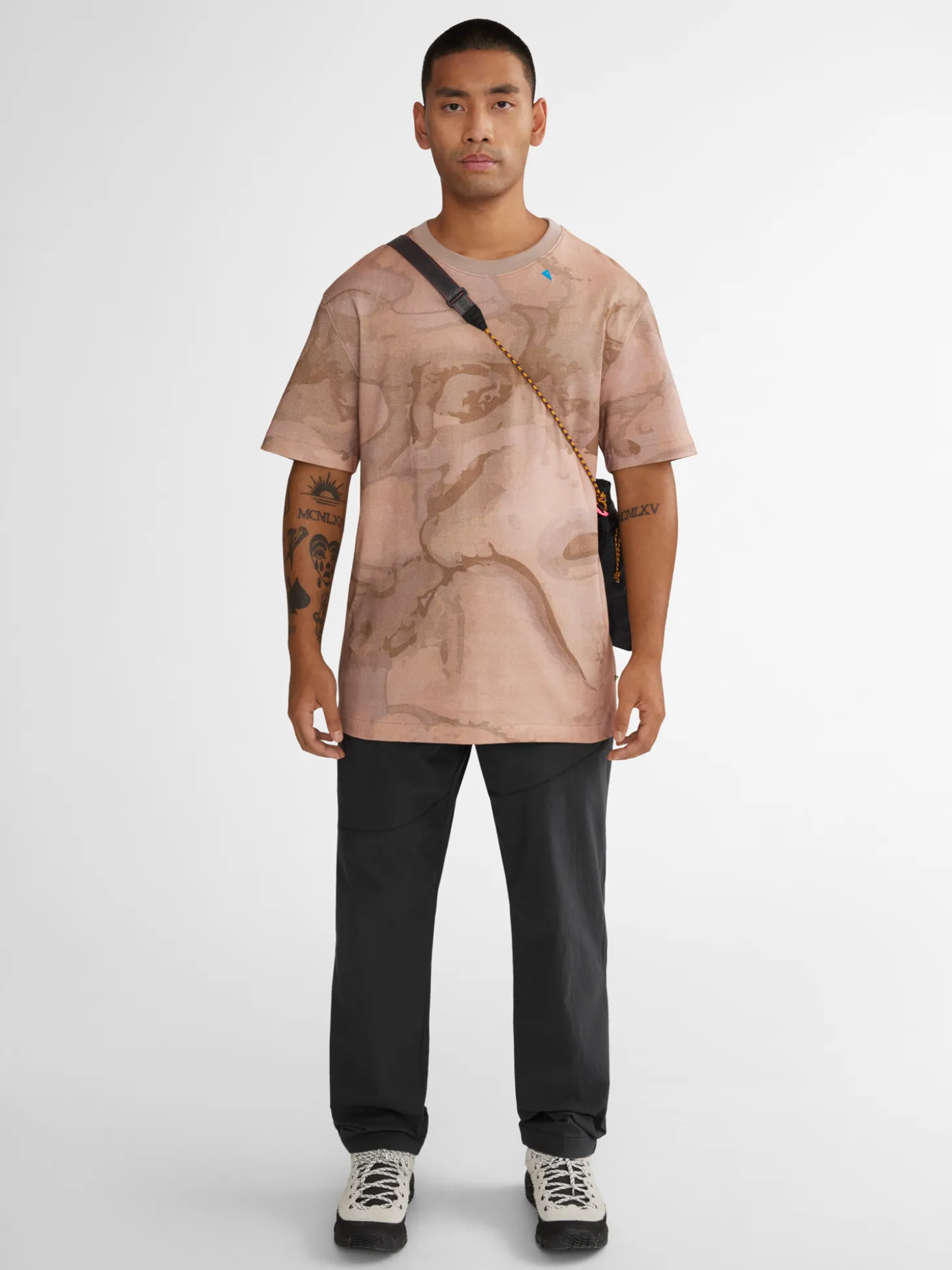 Klättermusen T-Shirts & Toppar-Ask Ss Tee Pitch Black