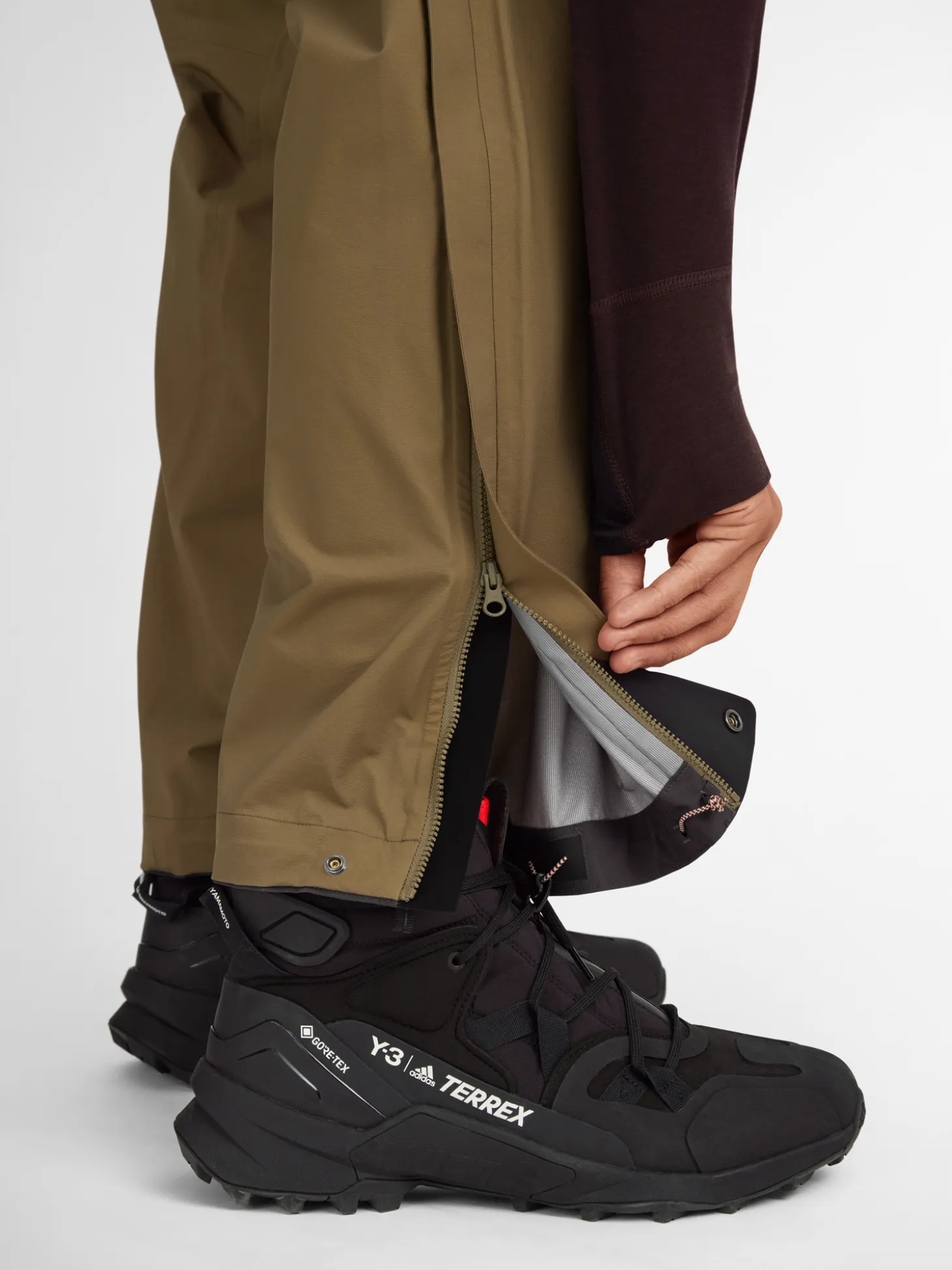 Klättermusen Skalbyxor-Asynja Olive Black