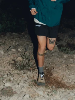 Klättermusen Shorts-Bele Boysenberry