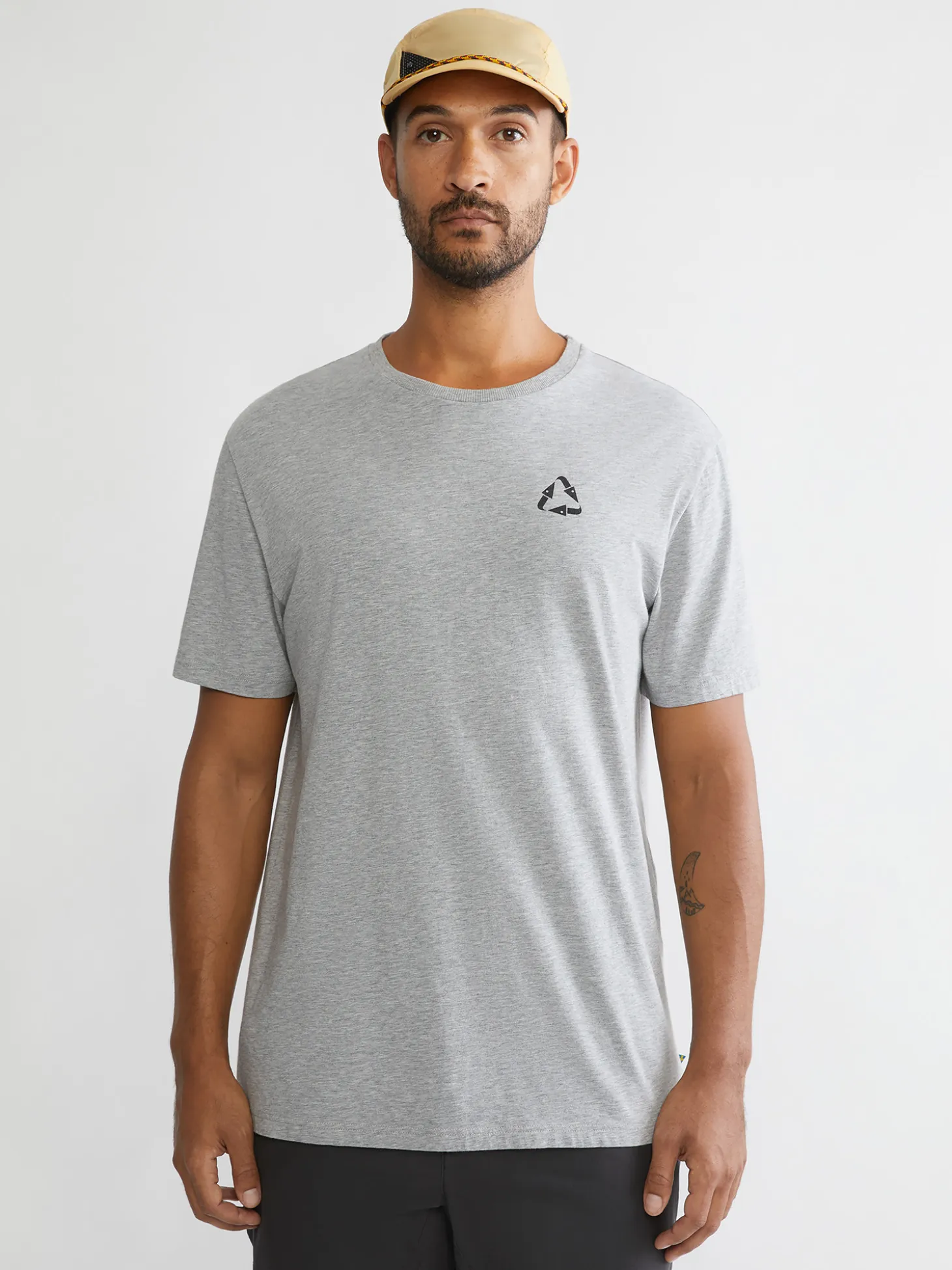 Klättermusen T-Shirts & Toppar-Runa Scrambling Grey Melange